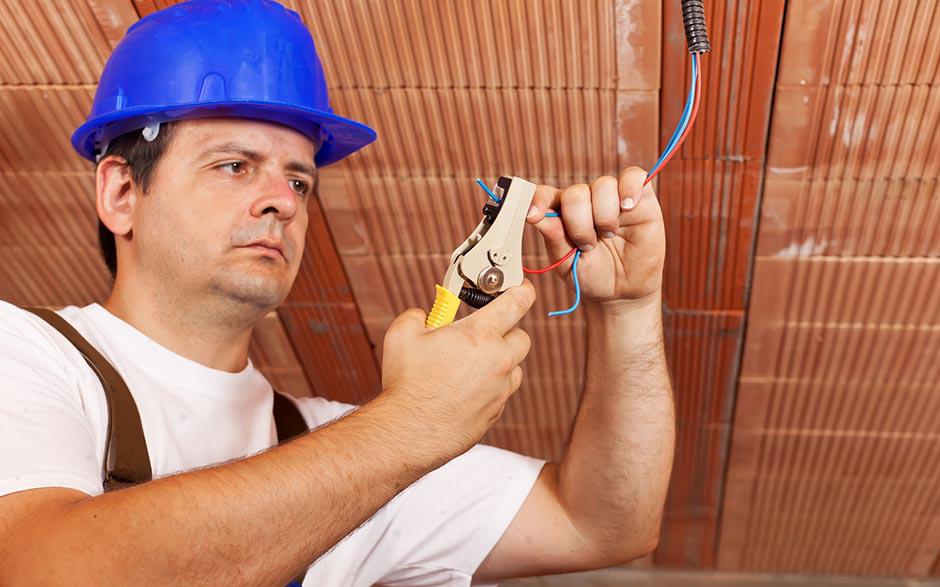 besoin d'un électricien Bazemont
